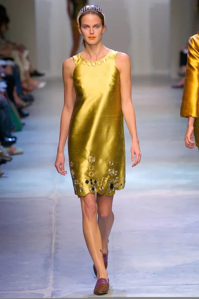 Look 44